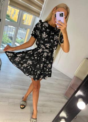 Платье нежное легкое  цветочный принт