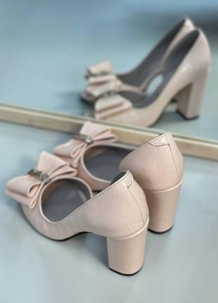 Эксклюзивные туфли из натуральной итальянской кожи с бантиком розовые пудра4 фото