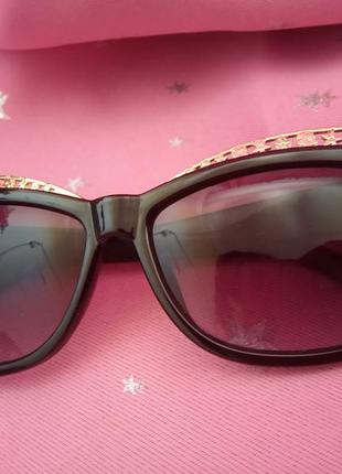 Женские классные очки темные