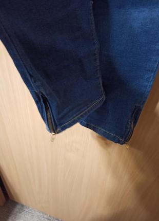 Рваные лёгкие джинсы 50+6 фото