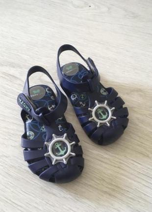 Сандалі 1-2 роки