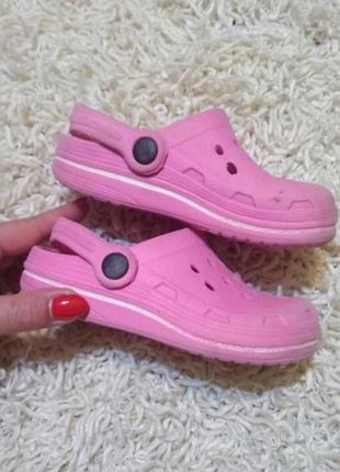Кроксы, шлепанцы