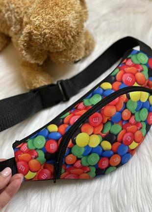 Яркая сумка для девочек