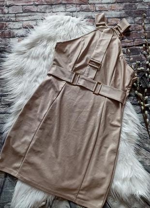 Стрейчевое платье с лямками в стиле портупеи rare london