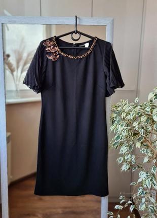 Черное базовое нарядное платье с красивыми рукавчиками плиссе 🌺