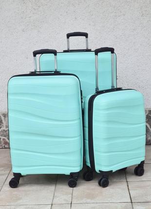 Отличный дорожный чемодан carbon 2010 положении  turkey 🇹🇷  мята