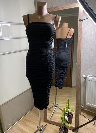 Чёрное миди платье со сборками аx pаrіs 🖤