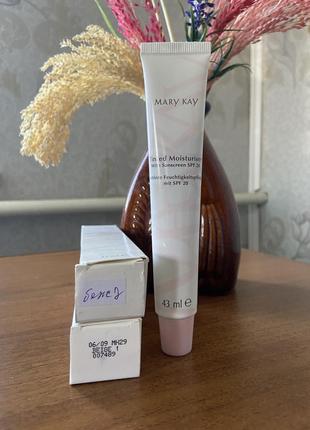 Тональний крем spf20/mary kay