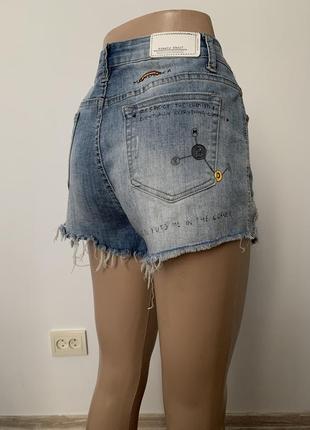 Короткі жіночі джинсові шорти4 фото