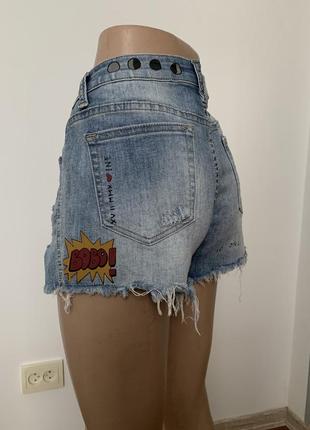Короткі жіночі джинсові шорти5 фото