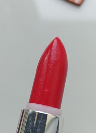 Maybelline hydra extreme помада 5272 фото