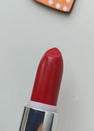 Maybelline hydra extreme помада 547