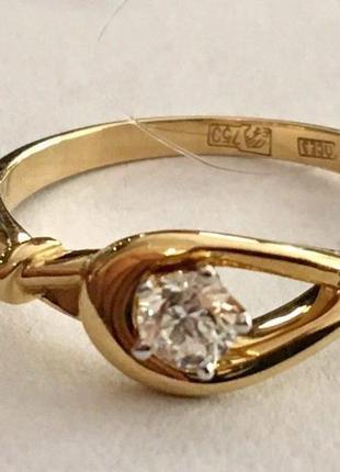 Золотое кольцо 750 проба, бриллианты .размер 172 фото