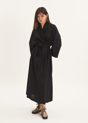 Черное платье на запах с широкими рукавами в стиле кимоно из натурального льна2 фото