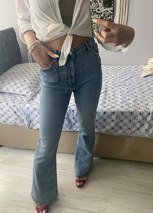 Джинсы клёш zara