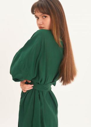 Зеленое платье на запах с широкими рукавами в стиле кимоно из натурального льна4 фото