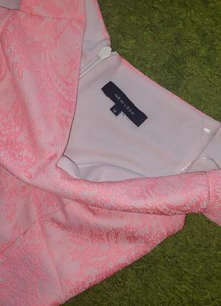 Красивое  платье-карандаш