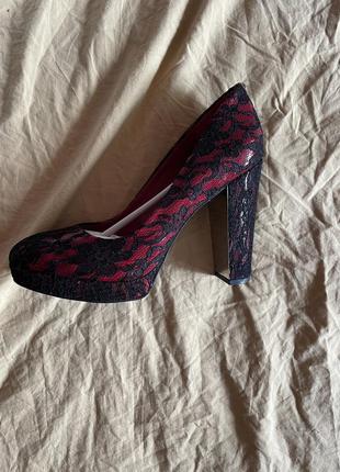Стильні жіночі туфлі guess з гіпюром 41р3 фото