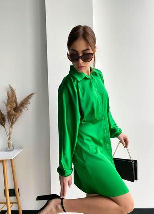 Зелена шовкова сукня з довгим рукавом на ґудзиках4 фото