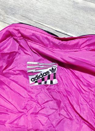 Легка жіноча вітровка для бігу adidas.6 фото