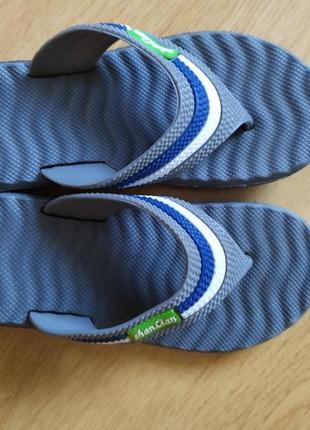 Шльопанці в'єтнамки