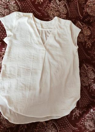 Біла легка повітряна блуза вільного крою