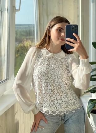 Красивая молочная блуза с кружевом 1+1=3