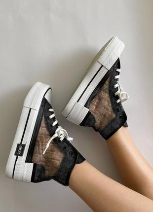 Converse chuck taylor all star high dior balck/white
масивні чорні кеди конверс на високій платформі массивные черные кеды на высокой подошве