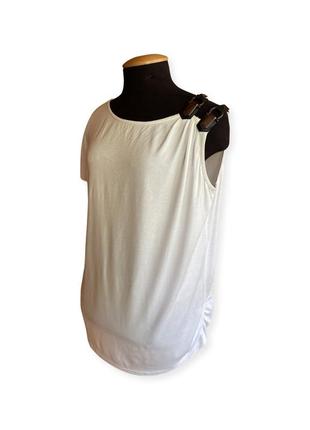 Белая блуза на одно плече3 фото