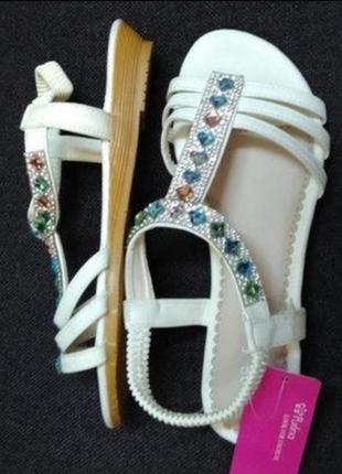 Босоніжки жіночі