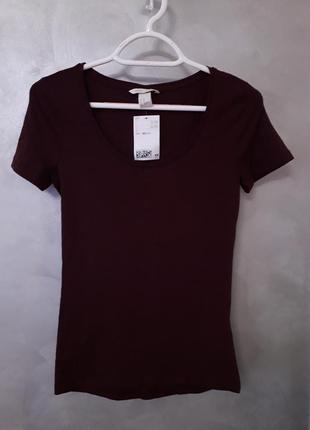 H&m облегающая трикотажная футболка с коротким рукавом и круглым вырезом1 фото