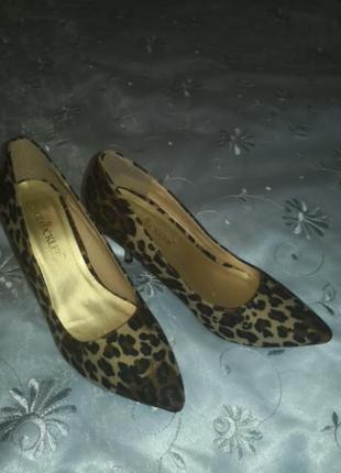 Леопардовые замшевые туфли, р.383 фото