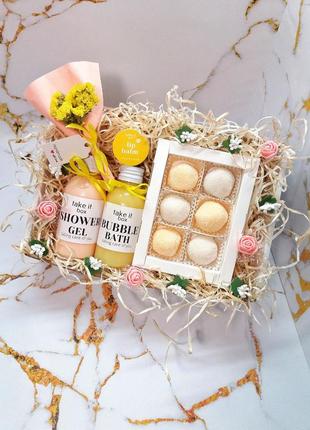 Подарунковий набір/бокс для дівчини, дружини, сестри, подруги на свято, б'юті бокс