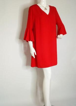 Красное,нарядное платье