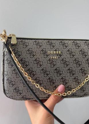 Трендова розкішна сумочка з ланцюжком в стилі guess бренд элегантная сумка с цепочкой новинка4 фото