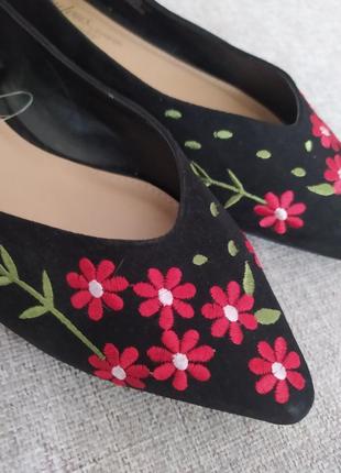 🌹🌹🌹♥️надзвичайно красиві туфлі балетки з вишивкою етно екозамша georgia2 фото