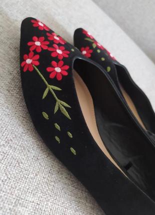 🌹🌹🌹♥️надзвичайно красиві туфлі балетки з вишивкою етно екозамша georgia7 фото