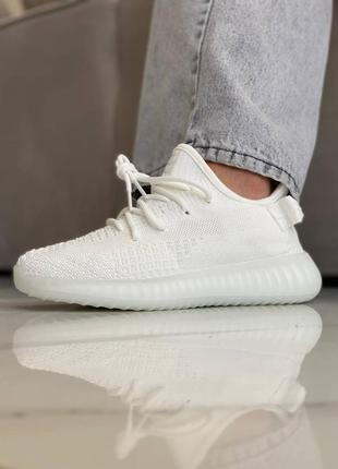 Кросівки yeezy boost 350 v2 triple white3 фото