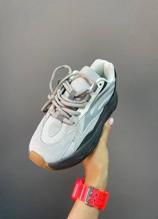 Adidas yeezy boost 700 v2 « tephra »
 женские кроссовки адидас ези6 фото