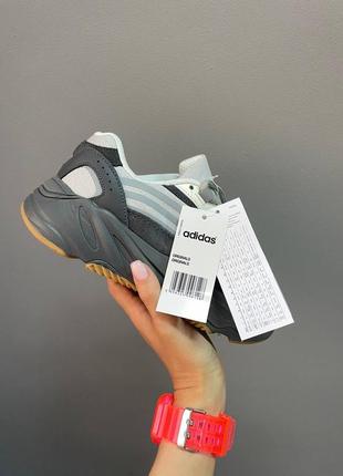 Adidas yeezy boost 700 v2 « tephra »
 женские кроссовки адидас ези4 фото