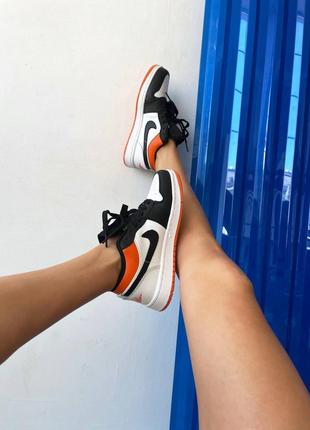 Nike air jordan retro 1 low “black / orange”
 женские кроссовки найк аир джордан7 фото