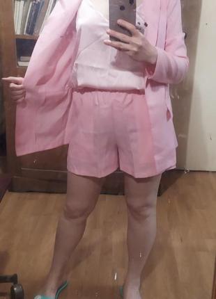 Продам стильний рожевий костюм трійку5 фото