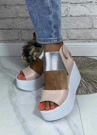 Взуття на танкетці, обувь на танкетке, босоножки, босоніжки, сандалі сандали