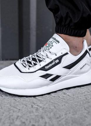 Кроссовки reebok