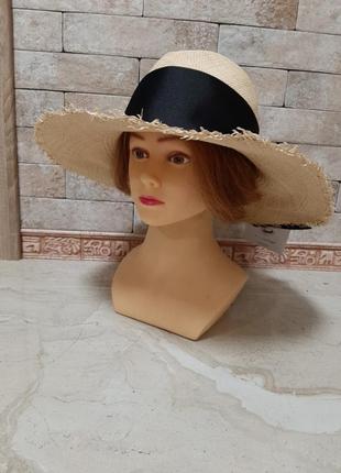 Шляпа из соломки  ручной работы