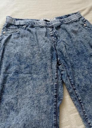Укороченные джинсы рванки2 фото