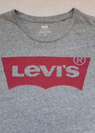 Levi's ( оригинал) футболка2 фото