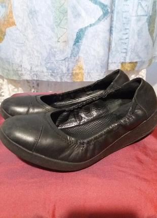 Туфлі шкіряні р.38