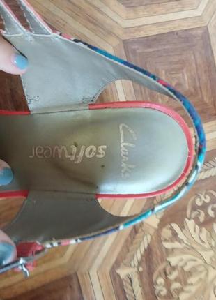 Босоножки, туфли, clarks3 фото