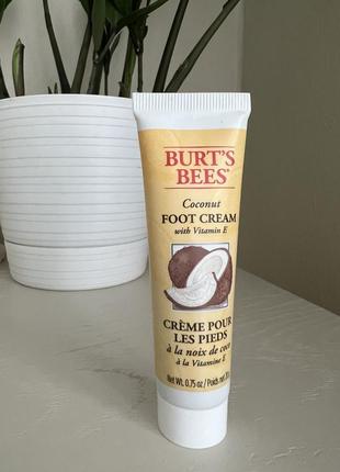 Burt’s bees coconut пом'якшуючий крем для ніг з кокосом
